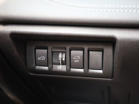 Certified 2023 Subaru Outback Touring AWD/4WD image 18