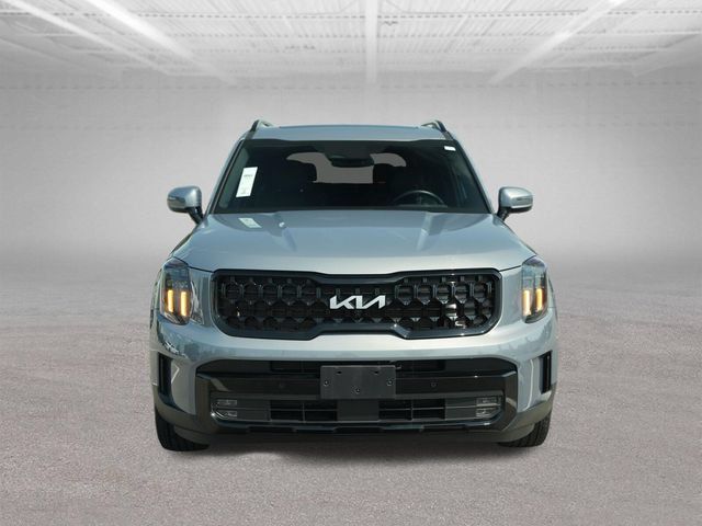 Used 2024 Kia Telluride SX X-Line AWD/4WD image 2