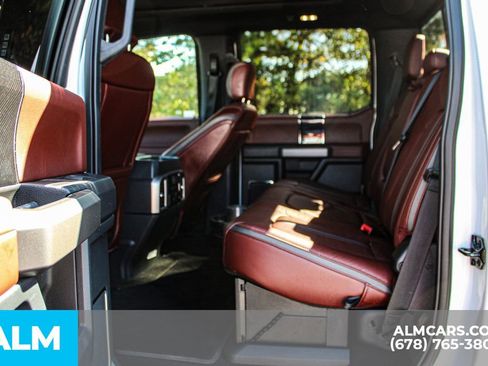 Used 2022 Ford F450 Platinum image 18