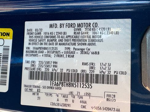 Used 2022 Ford Mustang Coupe RWD image 18