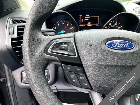 Used 2018 Ford Escape SE AWD/4WD image 16