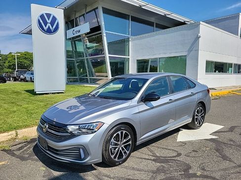 Used 2024 Volkswagen Jetta Sport FWD image 1