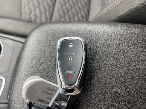 Used 2018 Chevrolet Equinox LT image 59