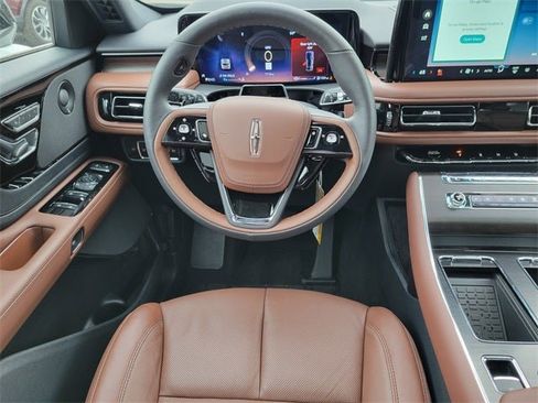 New 2025 Lincoln Aviator Reserve image 29