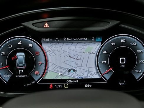 Used 2023 Audi Q8 Premium w/ Convenience Package image 18