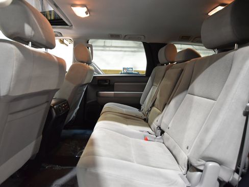 Used 2017 Toyota Sequoia SR5 image 51