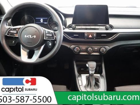 Used 2022 Kia Forte LXS FWD image 15
