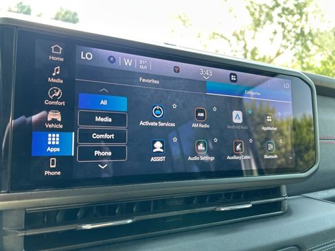 Used 2024 Jeep Wrangler Unlimited Rubicon image 27