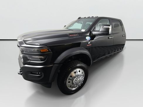 New 2026 RAM 5500 Tradesman w/ Safety Group AWD/4WD image 7