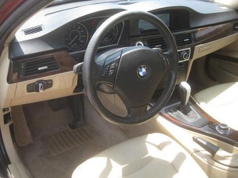 Used 2011 BMW 328i xDrive 328i xDrive AWD 4dr Sedan image 14