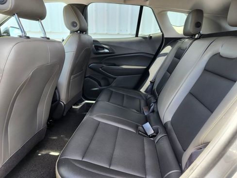 Used 2024 Chevrolet Trax ACTIV w/ Driver Confidence Package FWD image 14