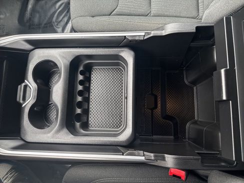 Used 2023 RAM 1500 Big Horn AWD/4WD image 34