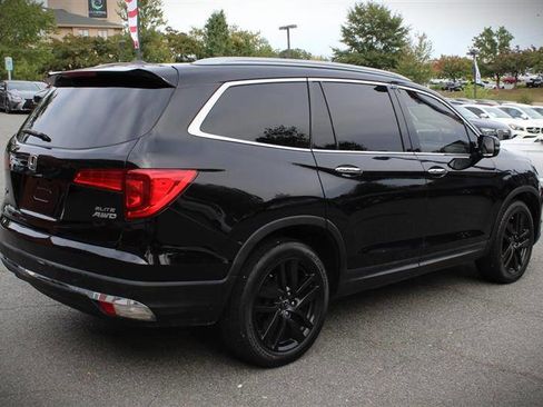 Used 2017 Honda Pilot Elite image 5
