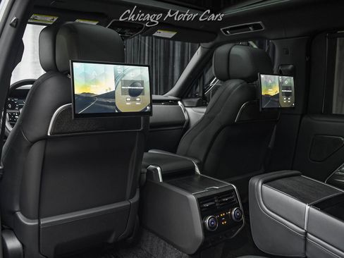 Used 2024 Land Rover Range Rover Long Wheelbase Autobiography AWD/4WD image 27