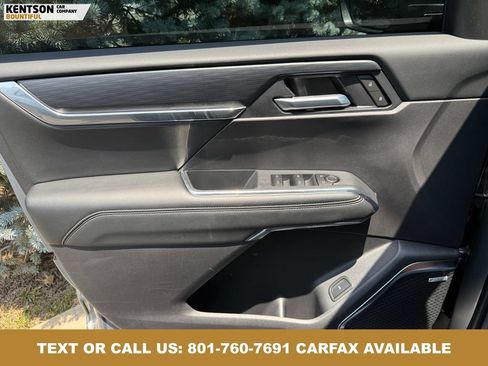 Used 2025 GMC Acadia Elevation w/ Elevation Premium Package AWD/4WD image 20