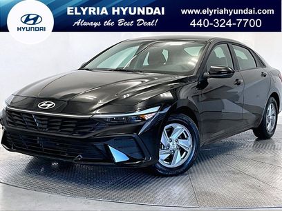 Certified 2025 Hyundai Elantra SE