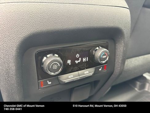 New 2026 Chevrolet Traverse High Country w/ LPO, Floor Liner Package AWD/4WD image 32