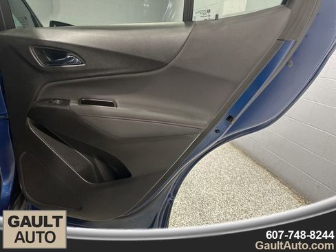 Used 2022 Chevrolet Equinox RS image 16