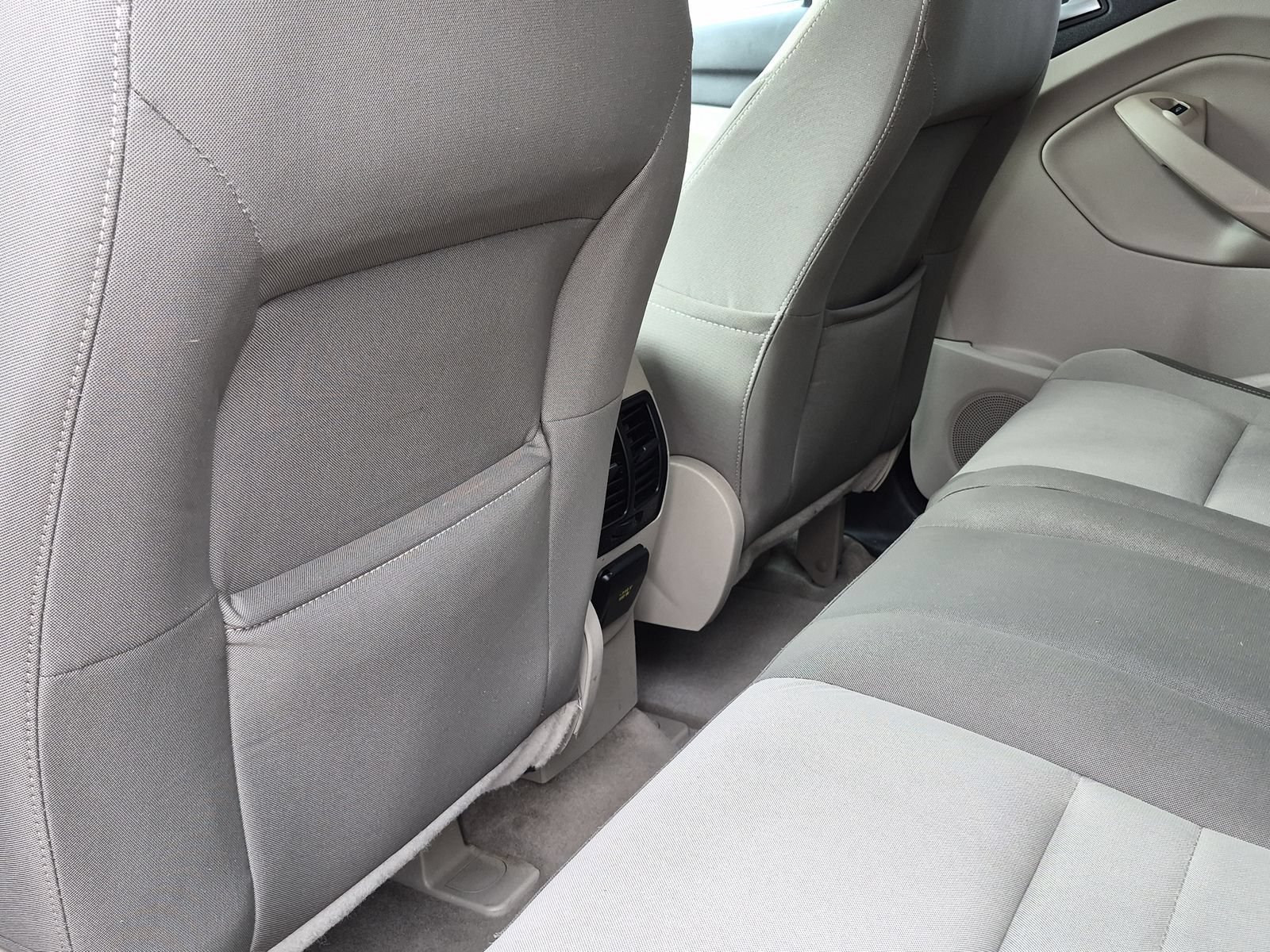 Used 2014 Ford Escape SE w/ Equipment Group 201A FWD image 18