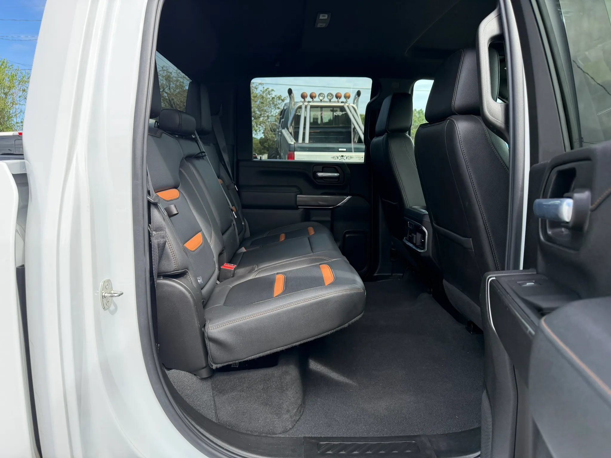 Used 2022 GMC Sierra 2500 AT4 w/ Gooseneck/5TH Wheel Package AWD/4WD image 22