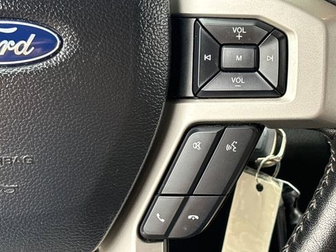 Used 2019 Ford F250 Lariat w/ Chrome Package image 20