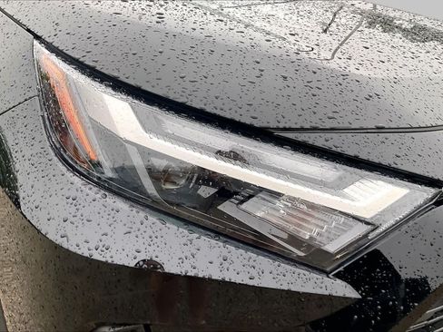 Used 2025 Toyota RAV4 LE FWD image 26