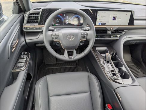 New 2026 Toyota Crown AWD/4WD image 6