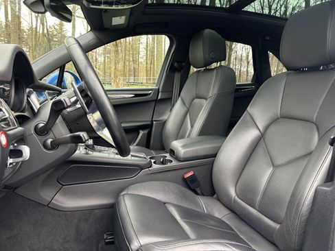 Used 2019 Porsche Macan S AWD/4WD image 29