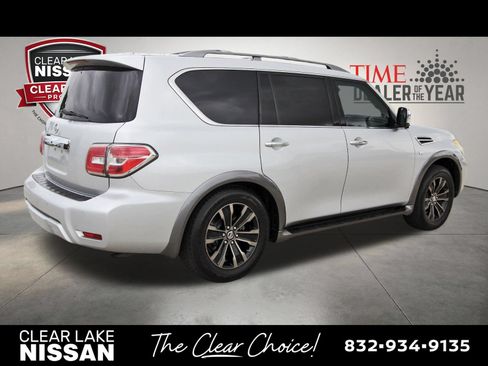 Used 2017 Nissan Armada Platinum RWD image 7