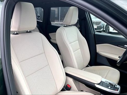 Used 2025 BMW X1 xDrive28i w/ Convenience Package image 7