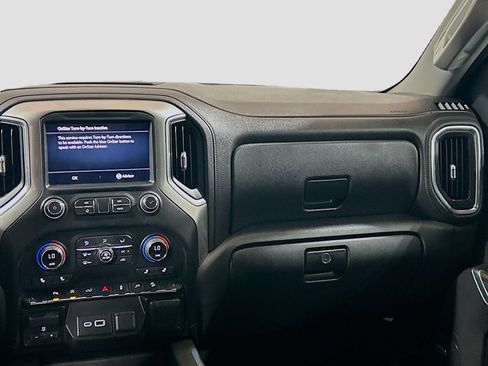 Used 2021 Chevrolet Silverado 1500 LT Trail Boss w/ Convenience Package II AWD/4WD image 20