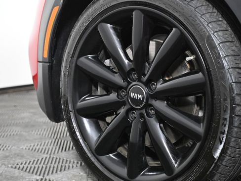 Used 2021 MINI Cooper S w/ Premium Package FWD image 32