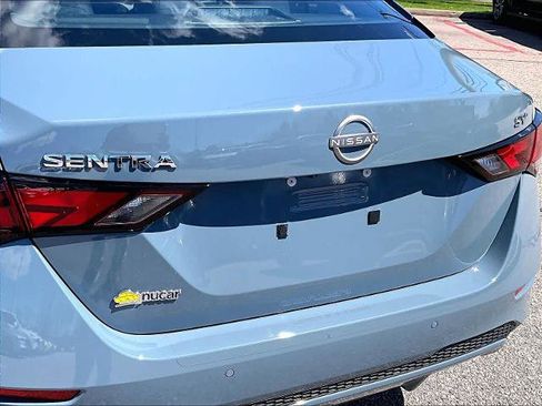 Used 2024 Nissan Sentra SV FWD image 26