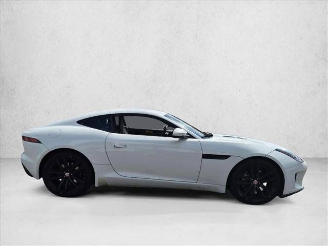 Used 2020 Jaguar F-TYPE Coupe RWD image 4