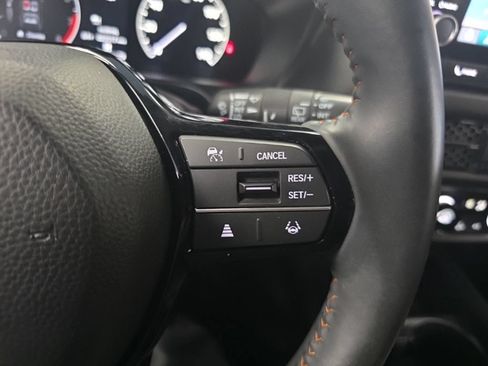 Used 2025 Honda HR-V Sport image 25