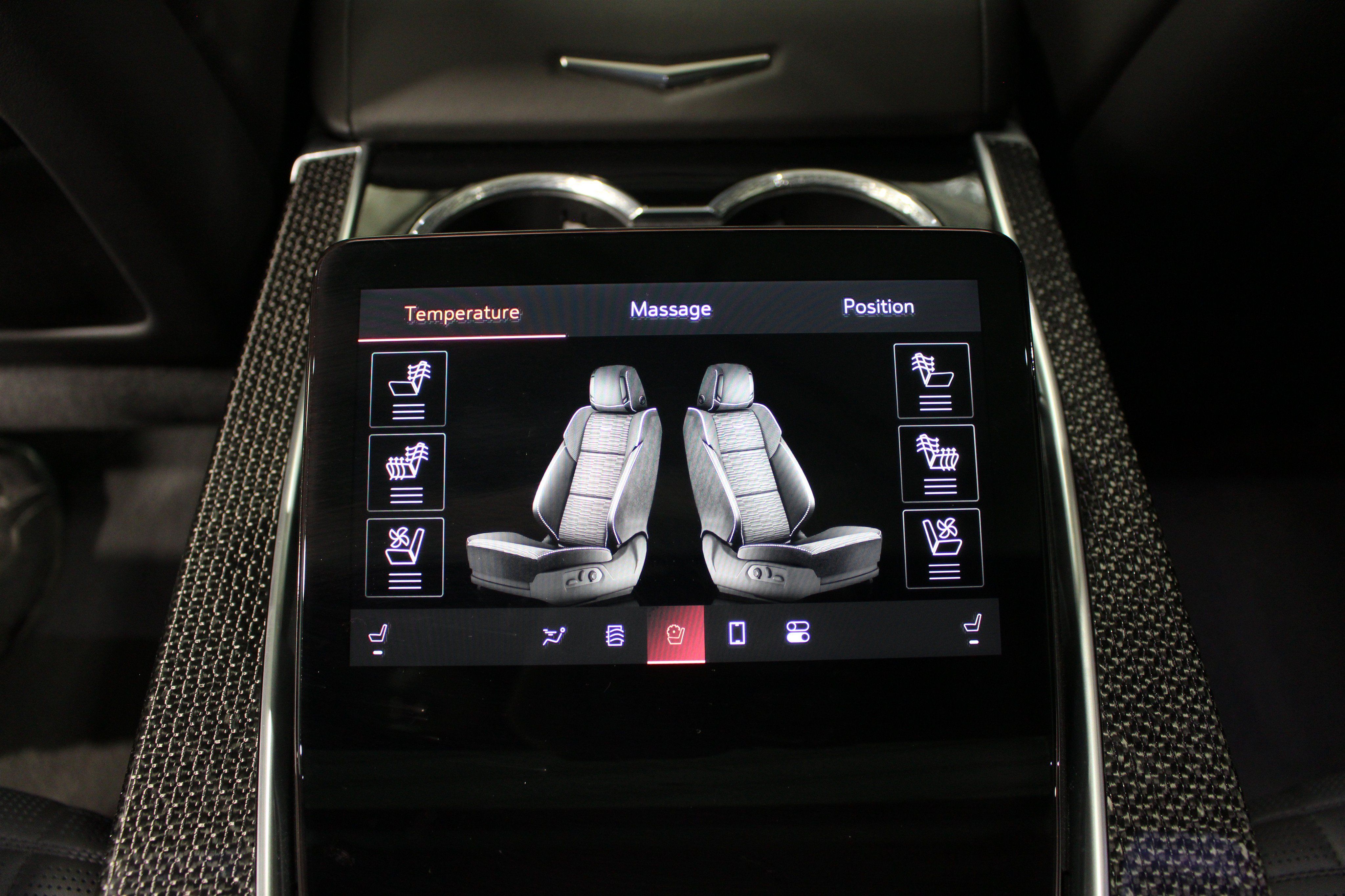 Certified 2025 Cadillac Escalade V AWD/4WD image 21