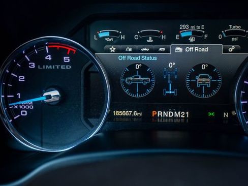 Used 2018 Ford F450 Limited image 9