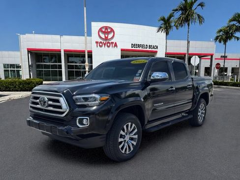 Used 2023 Toyota Tacoma Limited RWD image 3