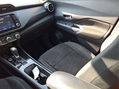 Used 2024 Nissan Kicks SV w/ Exterior Package FWD image 13