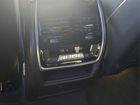 Used 2023 BMW X6 M w/ Executive Package image 17