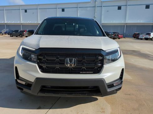 Used 2026 Honda Ridgeline Black Edition image 2