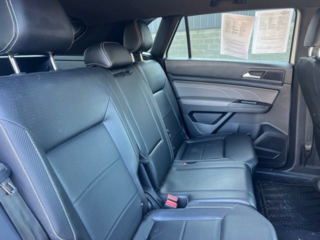 Used 2021 Volkswagen Atlas Cross Sport SE AWD/4WD image 13