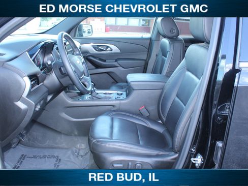 Used 2023 Chevrolet Traverse LT w/ LT Premium Package AWD/4WD image 7