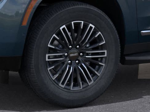 New 2026 GMC Yukon Elevation image 9