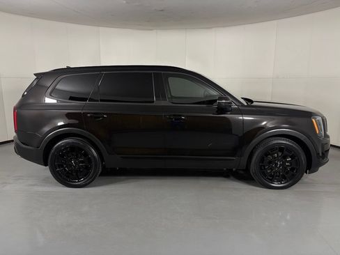 Used 2022 Kia Telluride EX w/ EX Premium Package AWD/4WD image 9