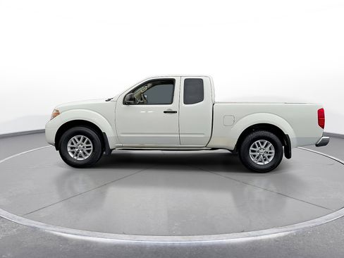 Used 2017 Nissan Frontier SV RWD image 5