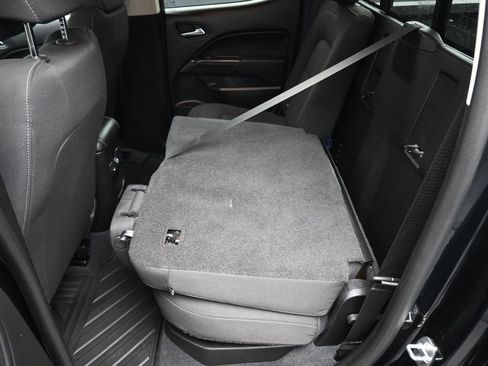 Used 2021 Chevrolet Colorado LT w/ Safety Package image 33