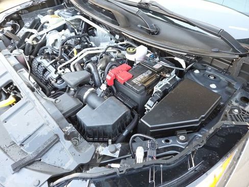 Used 2021 Nissan Rogue S image 68