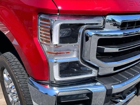 Used 2021 Ford F250 Lariat w/ Lariat Ultimate Package AWD/4WD image 28