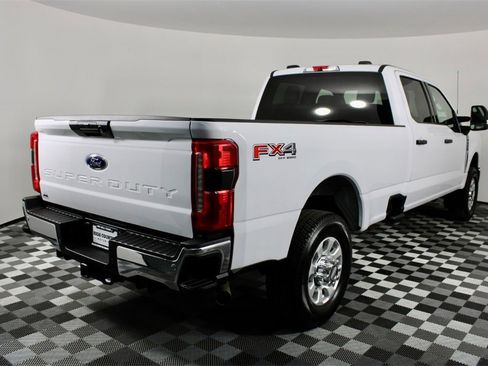 Used 2023 Ford F350 XLT w/ 360-Degree Camera Package image 8